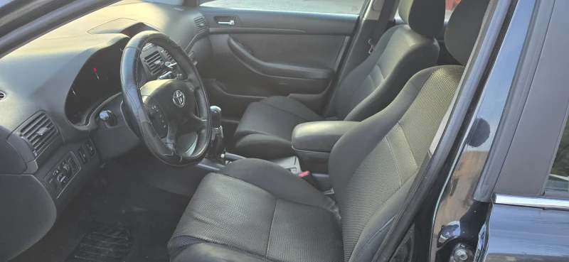 Toyota Avensis 2.0 116 к.с , снимка 9 - Автомобили и джипове - 52636586