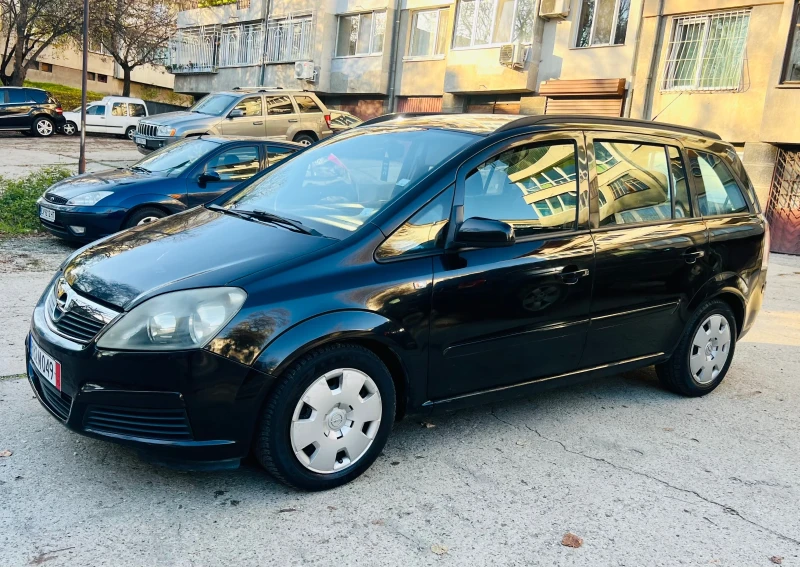 Opel Zafira Opel zafira 1.9. Топ , снимка 2 - Автомобили и джипове - 52790429