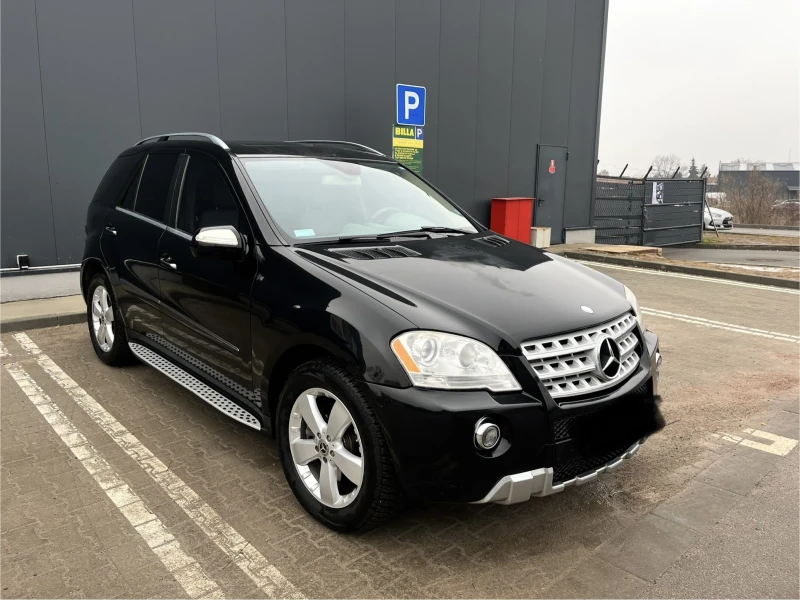 Mercedes-Benz ML 550 AMG, ГАЗ, V8, Carfax, KEYLESS GO, снимка 3 - Автомобили и джипове - 53018691