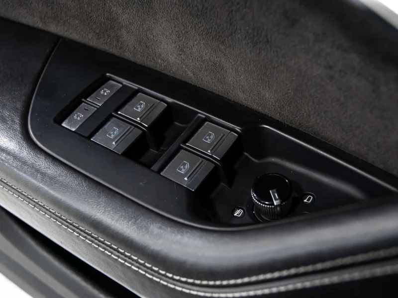 Audi A6 * quattro Prestige * CARFAX * БЕЗ ПЪРВОНАЧАЛНА ВНО, снимка 14 - Автомобили и джипове - 53163627