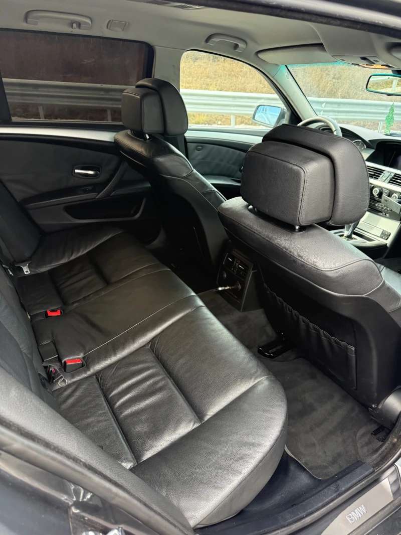 BMW 530 D* SAT, снимка 11 - Автомобили и джипове - 53220378