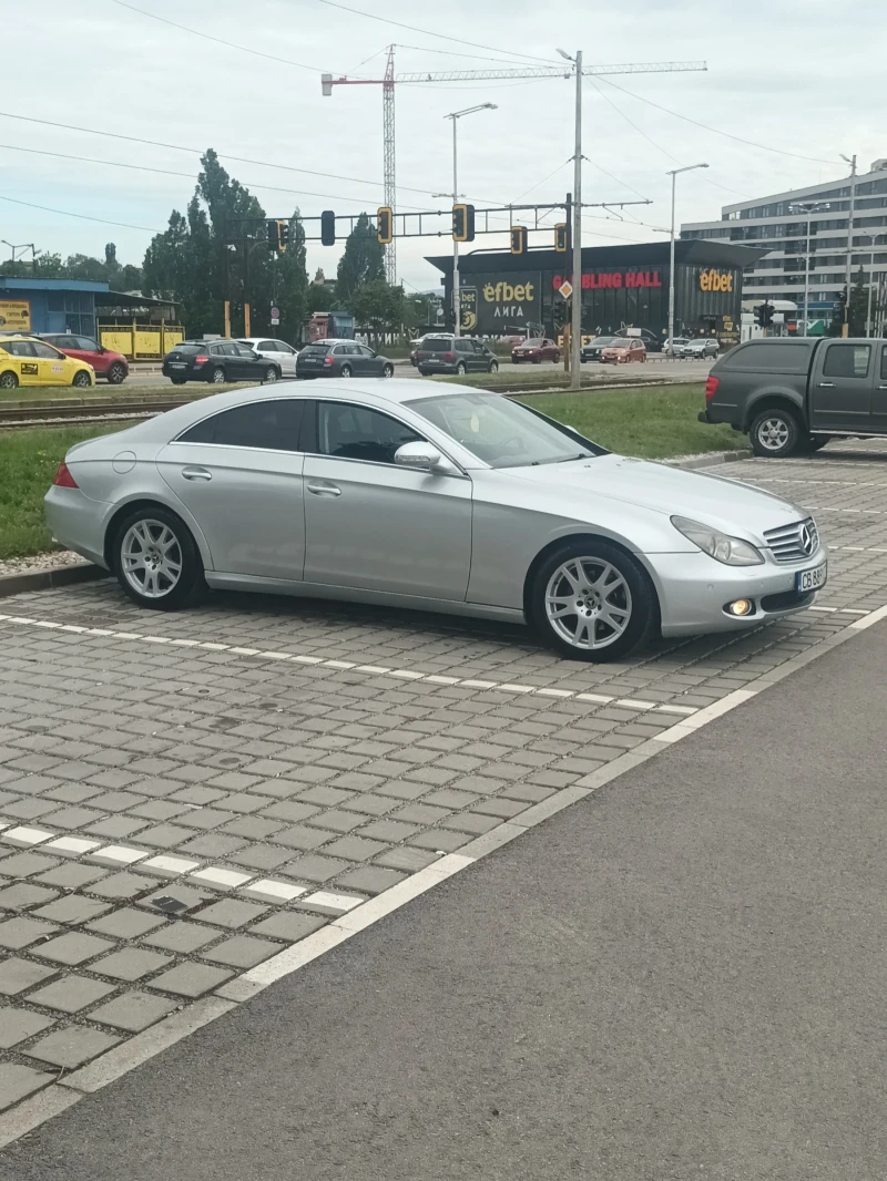 Mercedes-Benz CLS 320 320 cdi, снимка 2 - Автомобили и джипове - 53477779