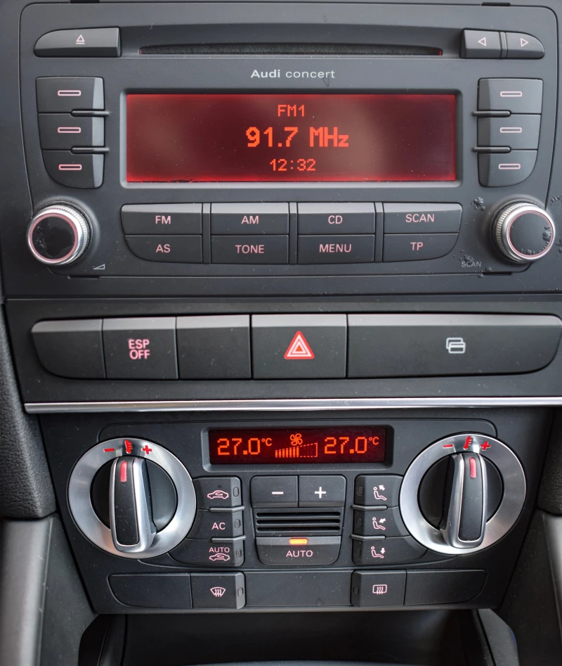 Audi A3 1.9TDI 105k.c. FACELIFT, снимка 15 - Автомобили и джипове - 53478350