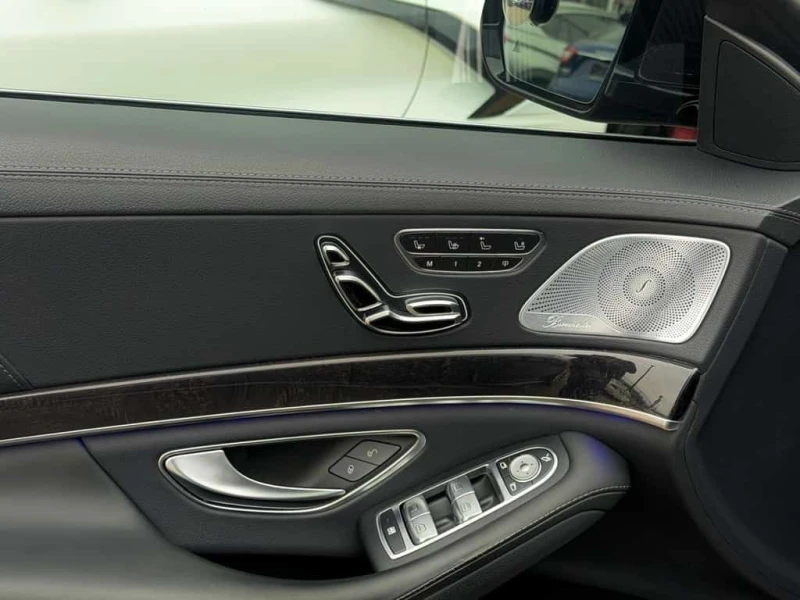 Mercedes-Benz S 63 AMG * 4MATIC+ Sedan| 603 HP| CARBON, снимка 10 - Автомобили и джипове - 53528649