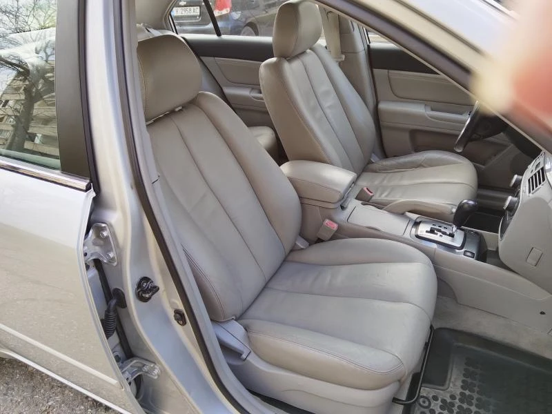 Hyundai Sonata, снимка 17 - Автомобили и джипове - 53660416