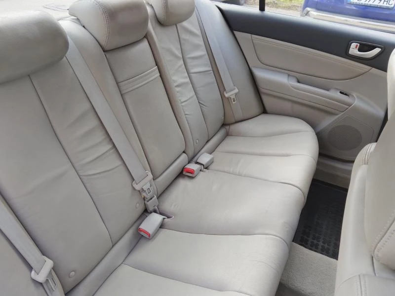 Hyundai Sonata, снимка 11 - Автомобили и джипове - 53660416