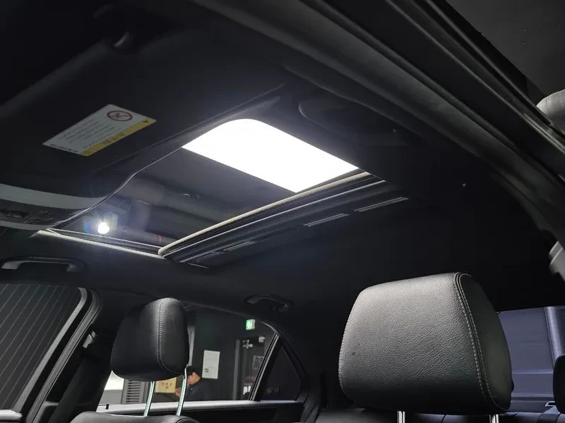 Mercedes-Benz E 220 Avantgarde - САМО 30% АВАНС, снимка 15 - Автомобили и джипове - 55429305