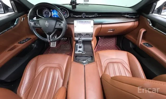 Maserati Quattroporte 3.0 DIESEL ЛИЗИНГ, снимка 3 - Автомобили и джипове - 56319035