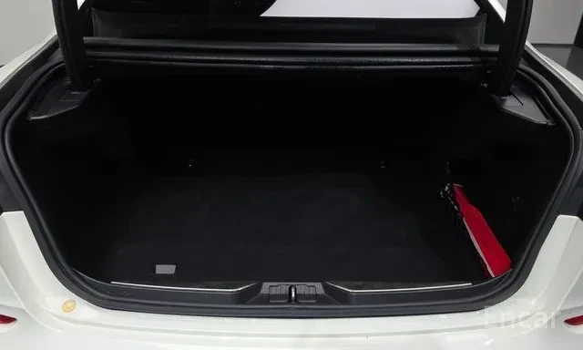 Maserati Quattroporte 3.0 DIESEL ЛИЗИНГ, снимка 14 - Автомобили и джипове - 56319035