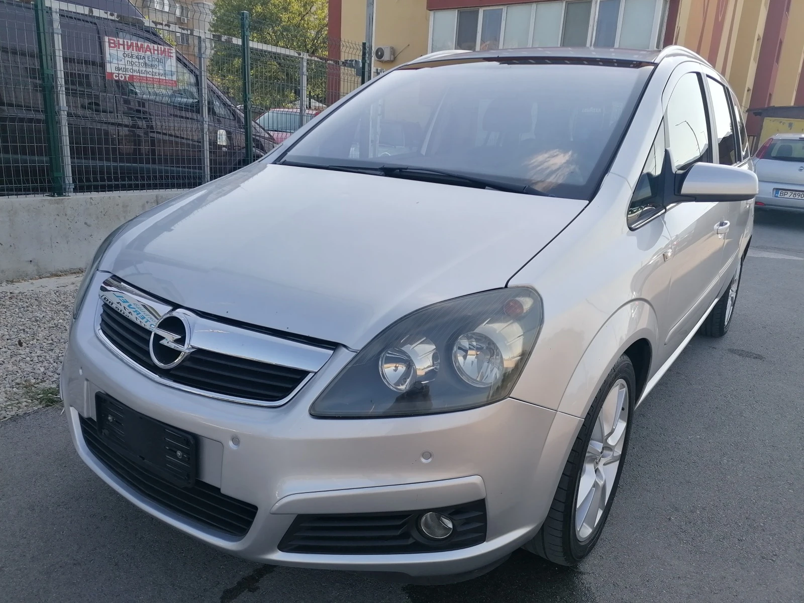 Opel Zafira 1.8I Автомат Газ 7 Места  - изображение 2