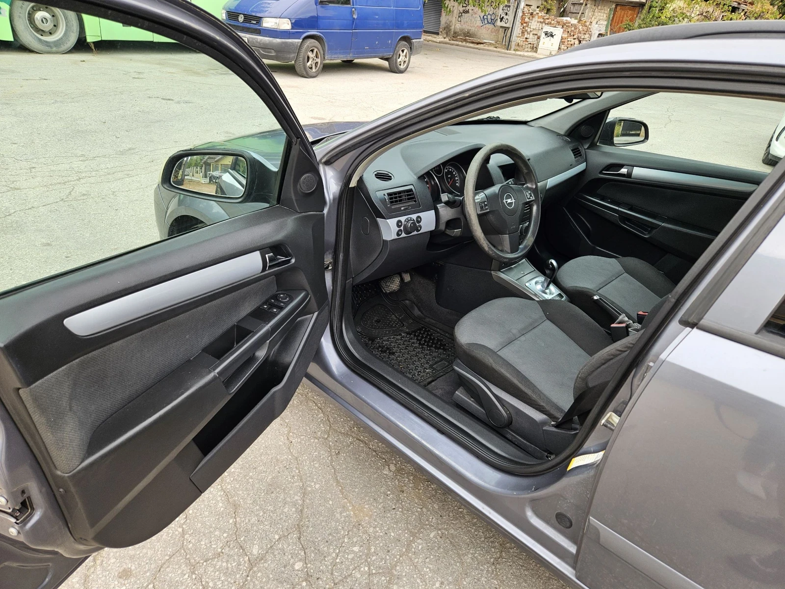 Opel Astra 1.6 i Автоматик Климатик - изображение 9