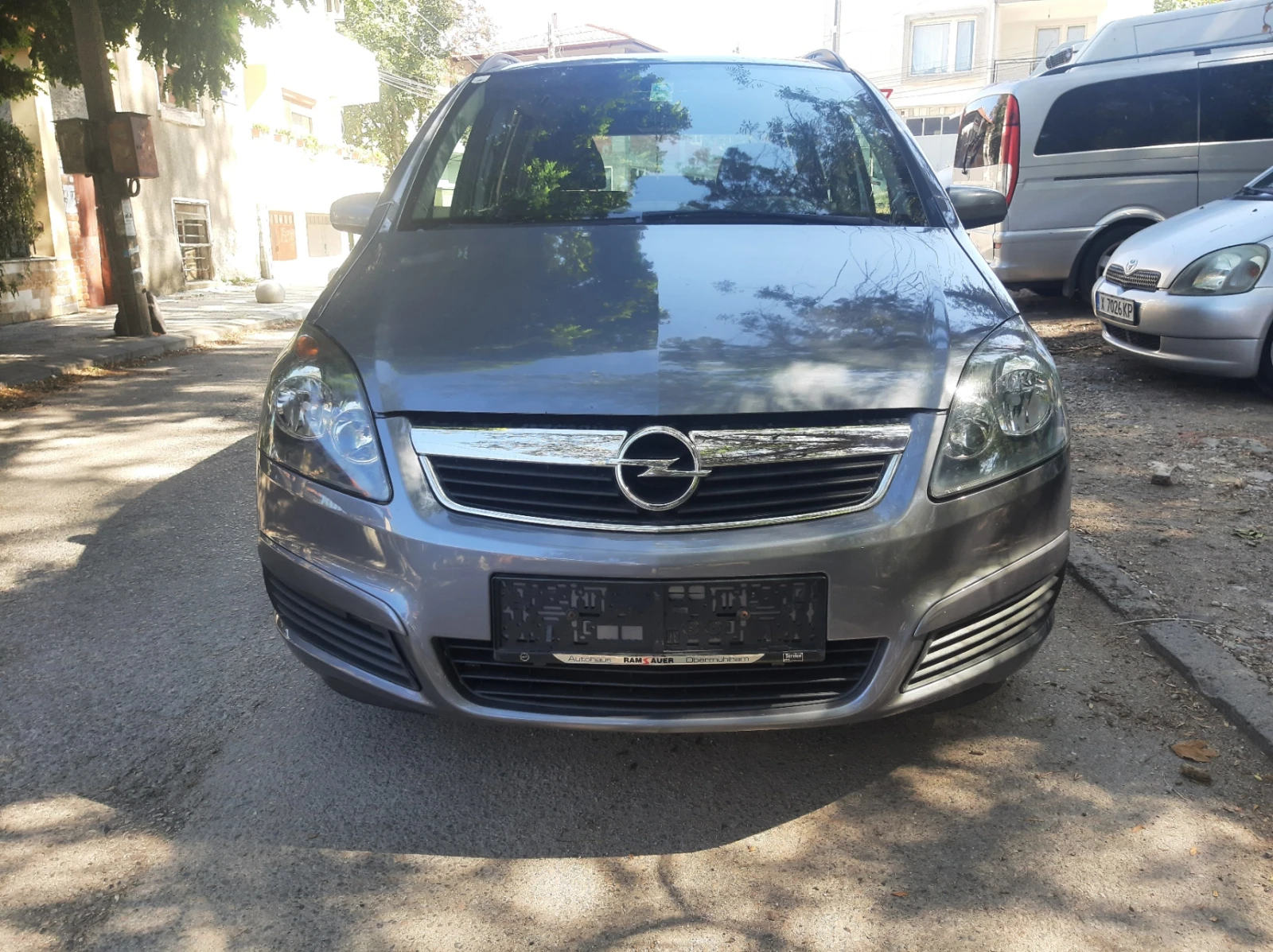 Opel Zafira 1.9 CDTi - изображение 6