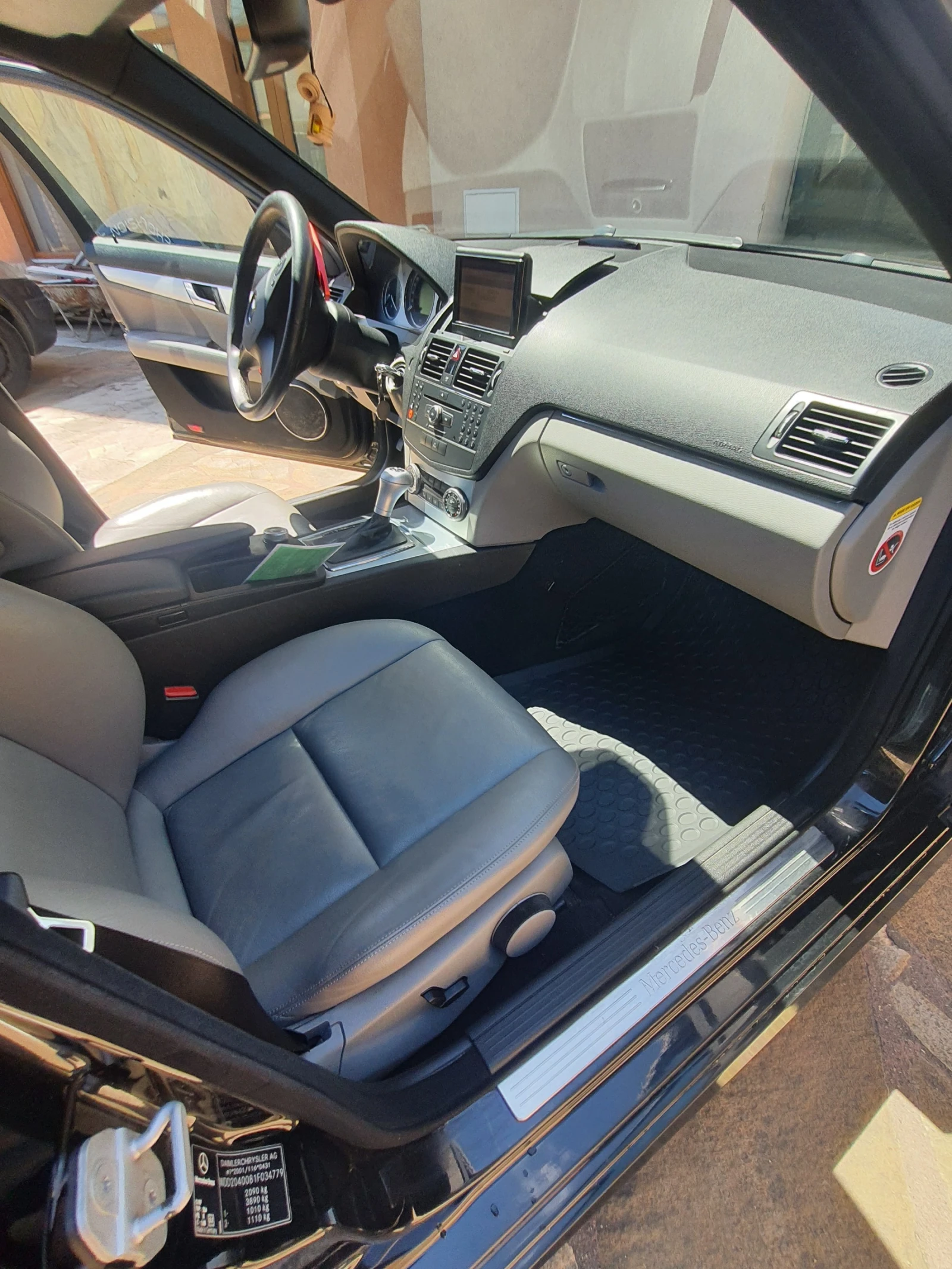 Mercedes-Benz C 220  - изображение 7