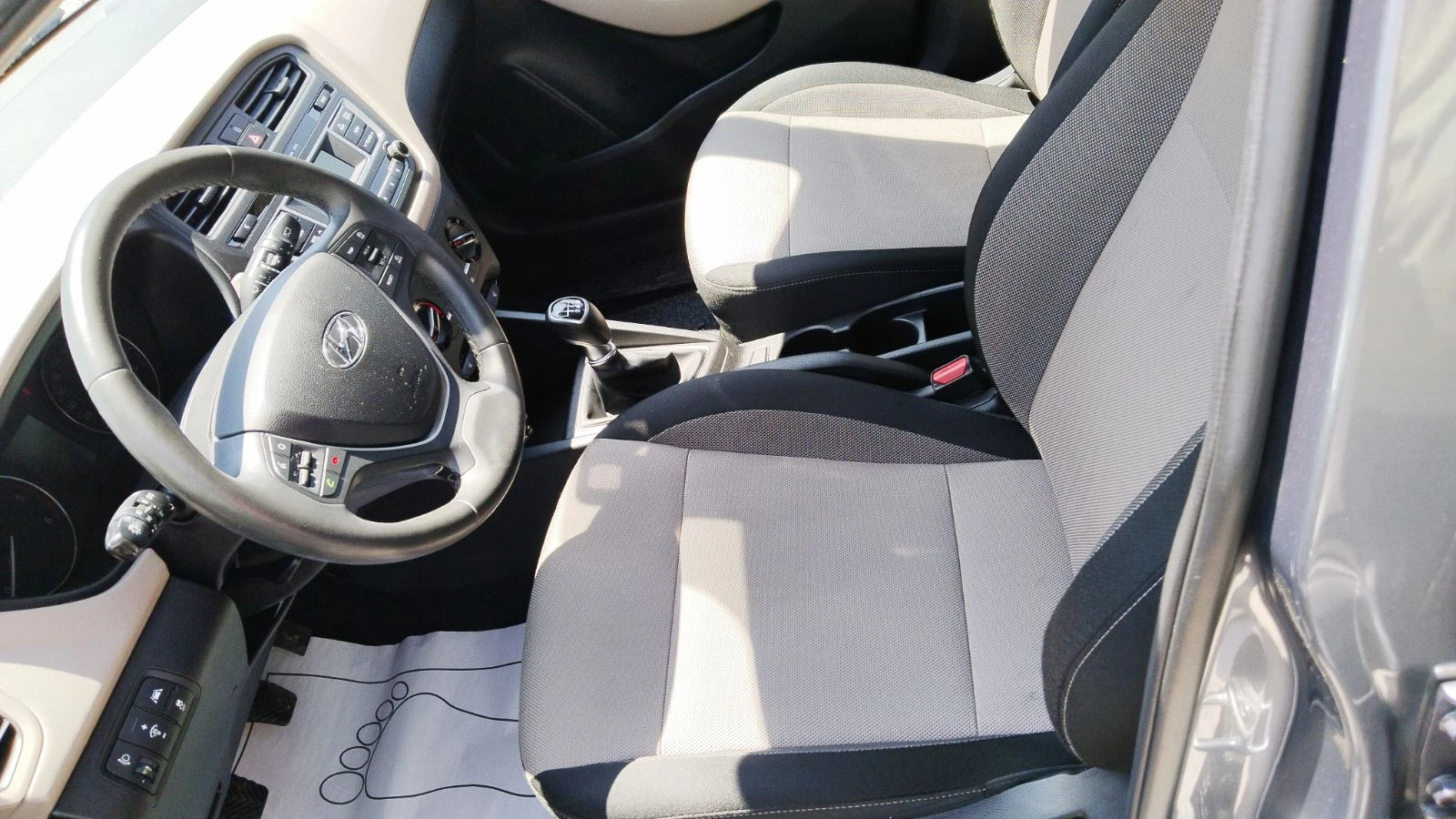 Hyundai I20 1.4 CRDI* EURO6* Trend* 143250к.м. - изображение 7