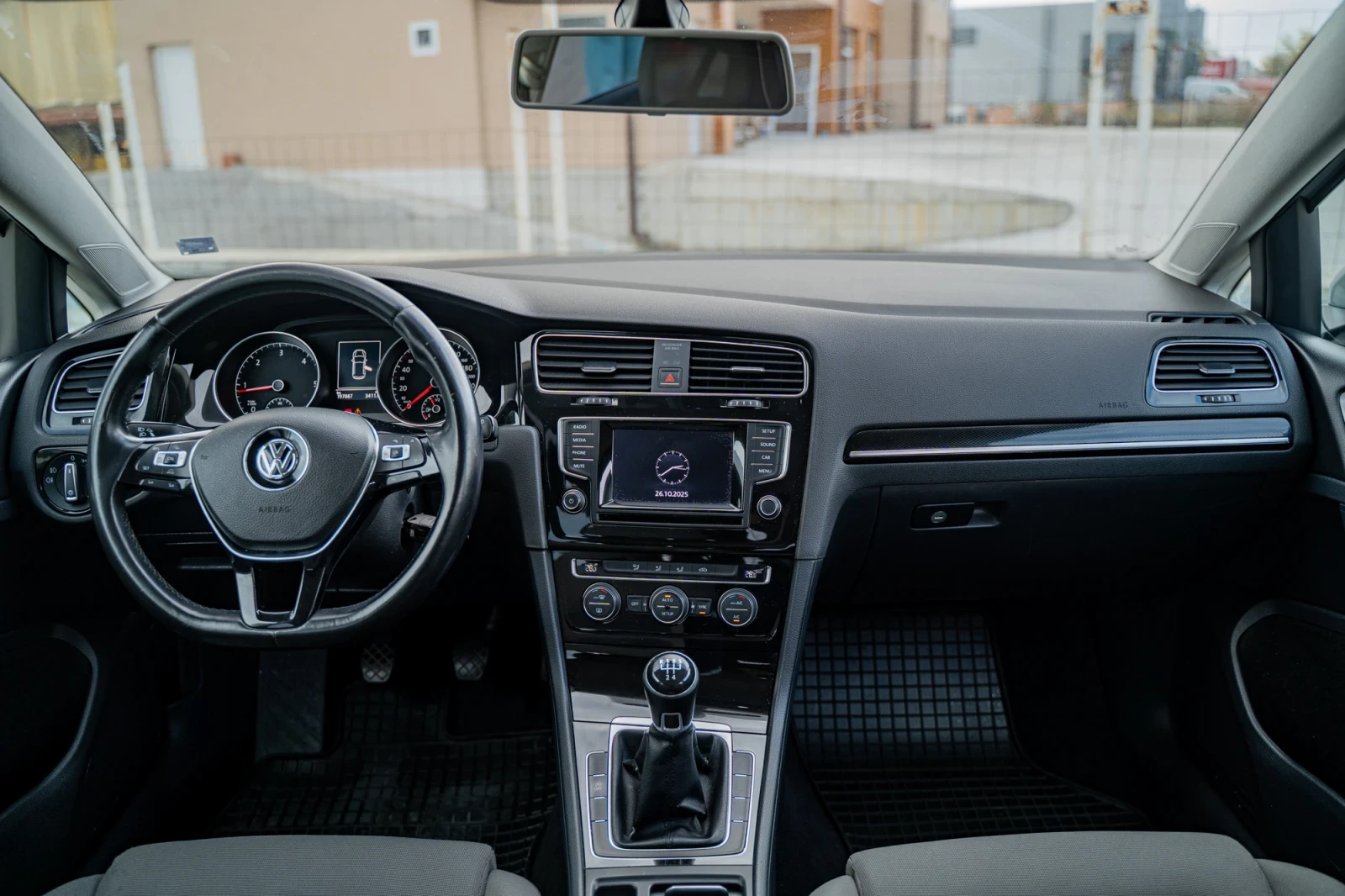 VW Golf | Mobile.bg   9