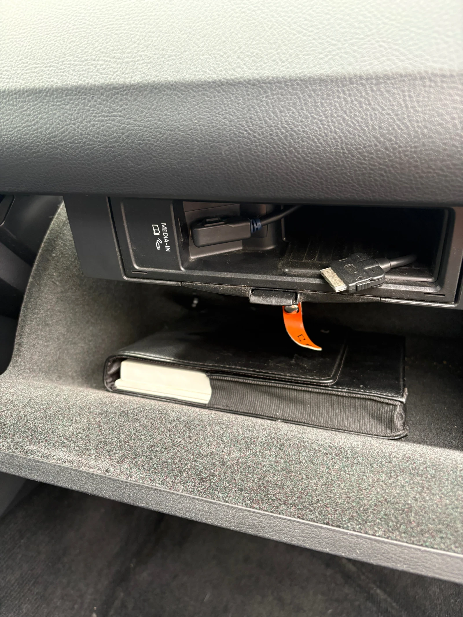 VW Passat 2.0 TDI ������� DSG | Mobile.bg � ����������� 15