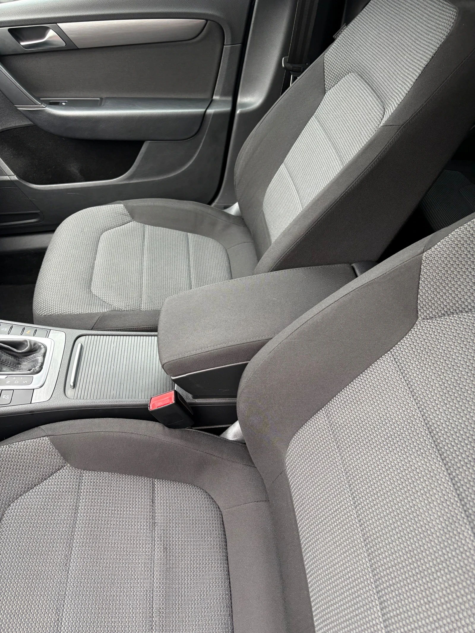 VW Passat 2.0 TDI ������� DSG | Mobile.bg � ����������� 14