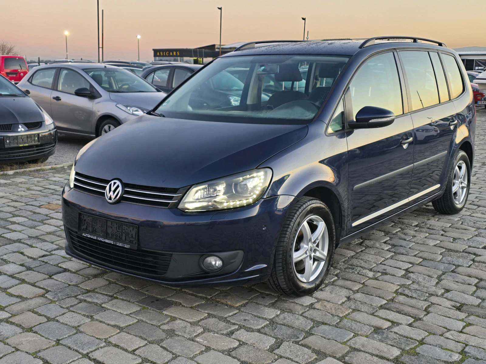 VW Touran 1.6TDI 105�� 2014 � ���� 5 | Mobile.bg � ����������� 1