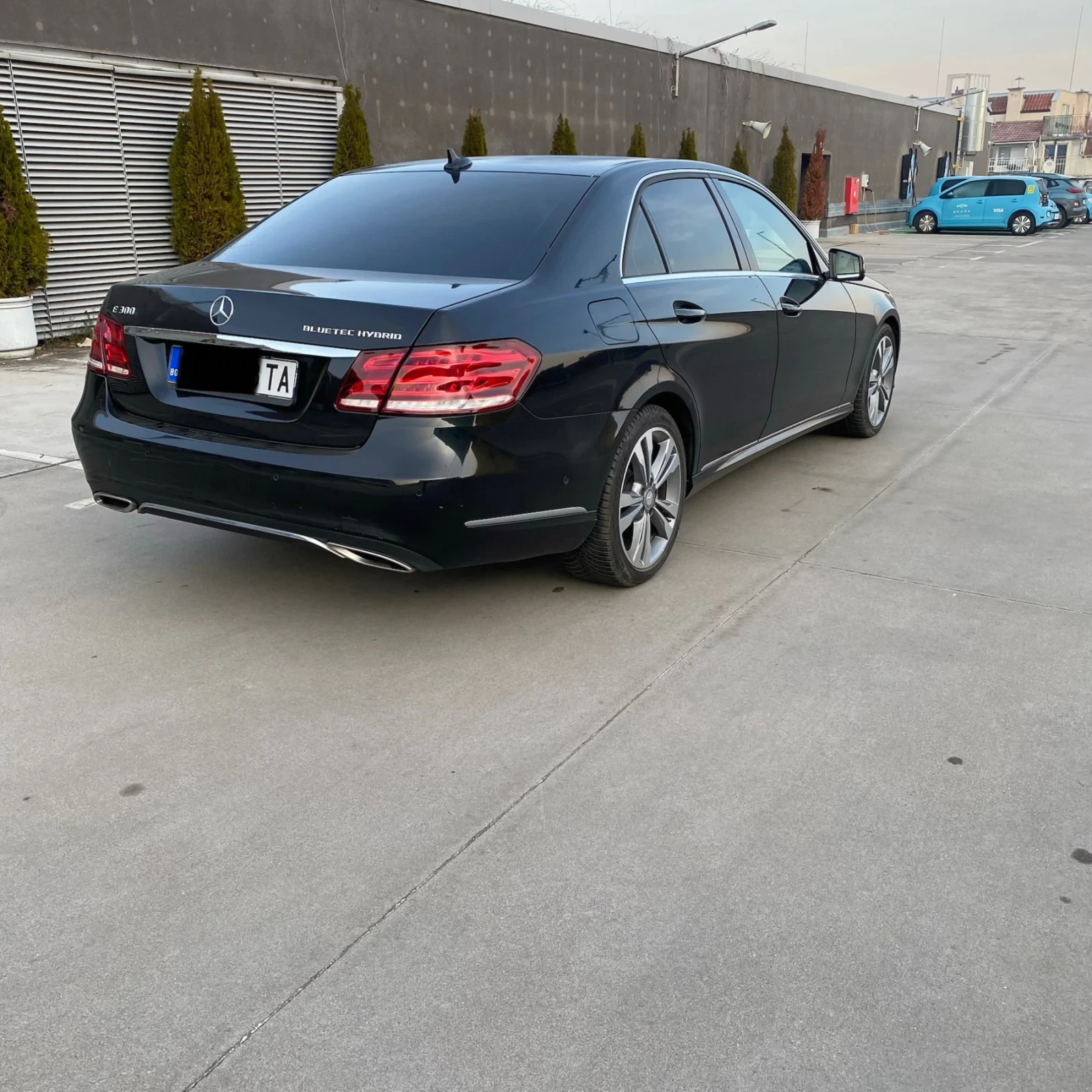 Mercedes-Benz E 300 E300 Bluetec Hybrid  - изображение 5