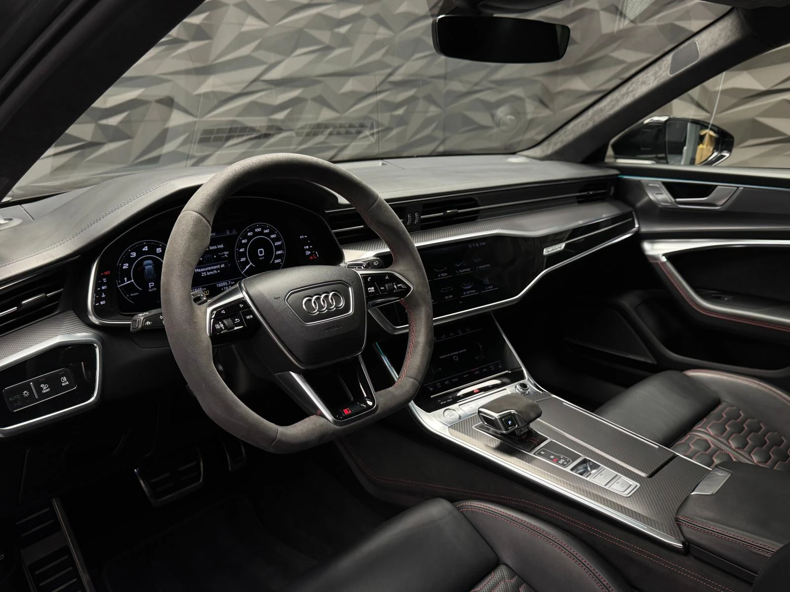 Audi Rs6 Avant ABT* Ceramic* 3D B&O* 360* Pano* Matrix* ��� | Mobile.bg � ����������� 11