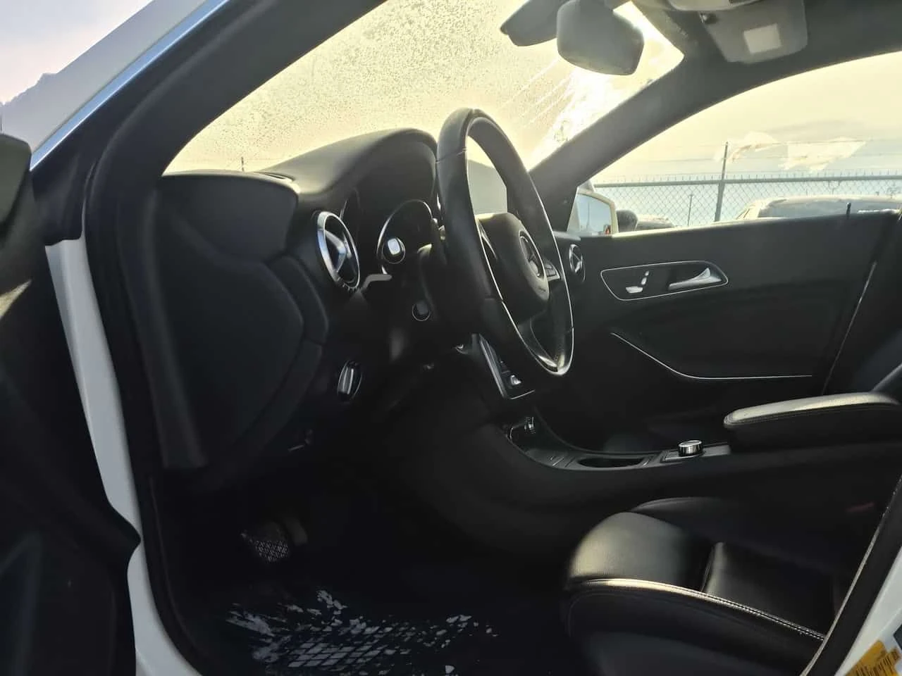 Mercedes-Benz CLA 250 БЕЗ ЗАБЕЛЕЖКИ* CARFAX *  - изображение 5