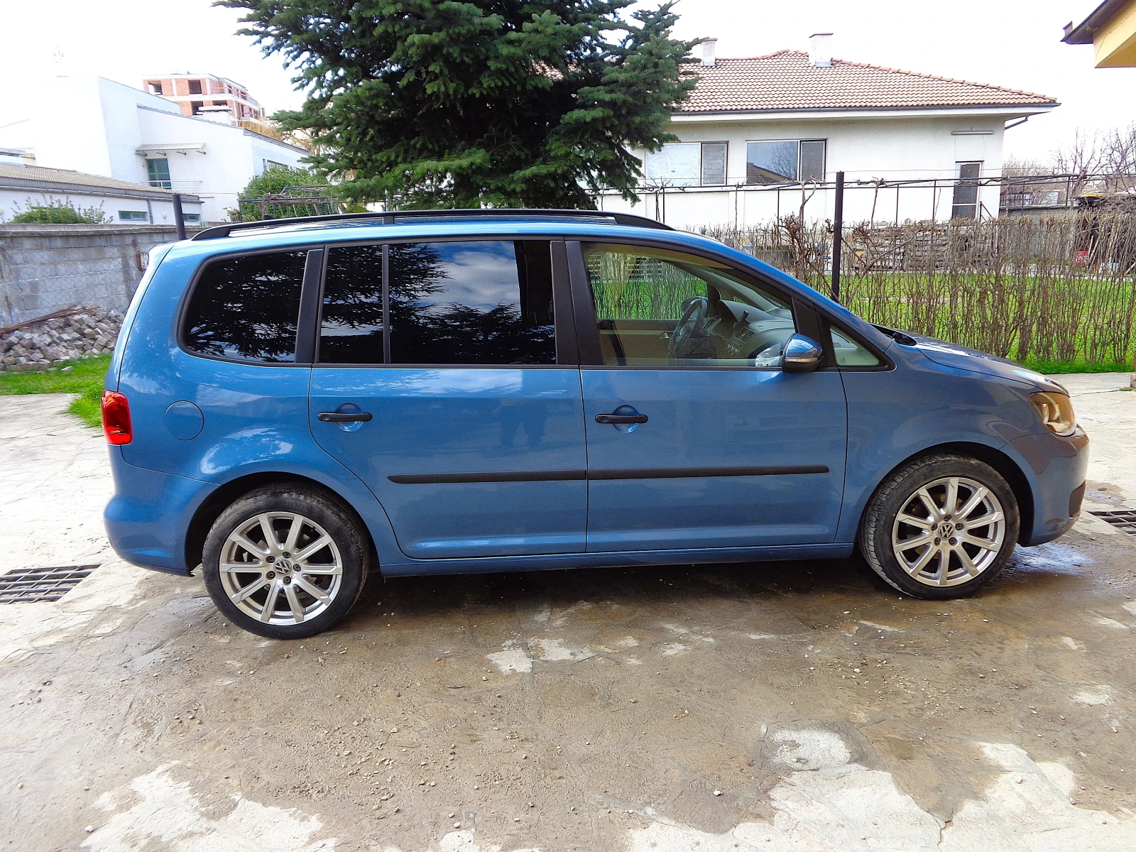 VW Touran Trendline - изображение 6