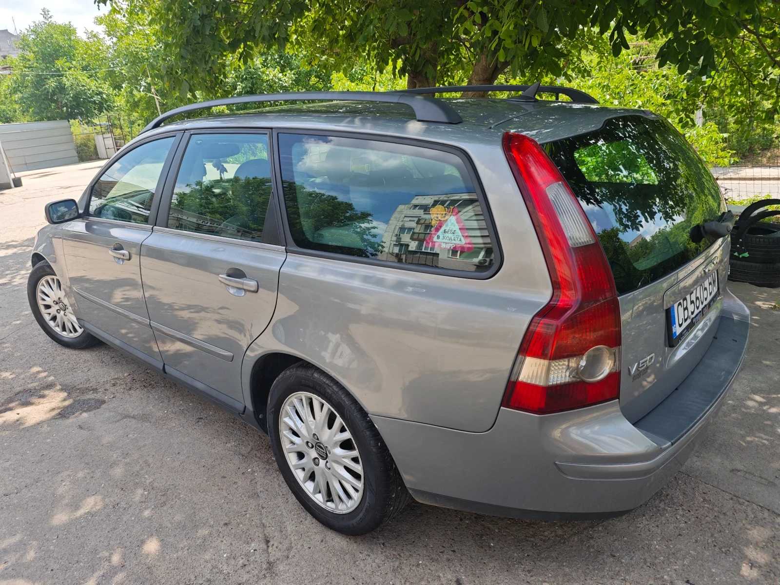 Volvo V50  - изображение 5