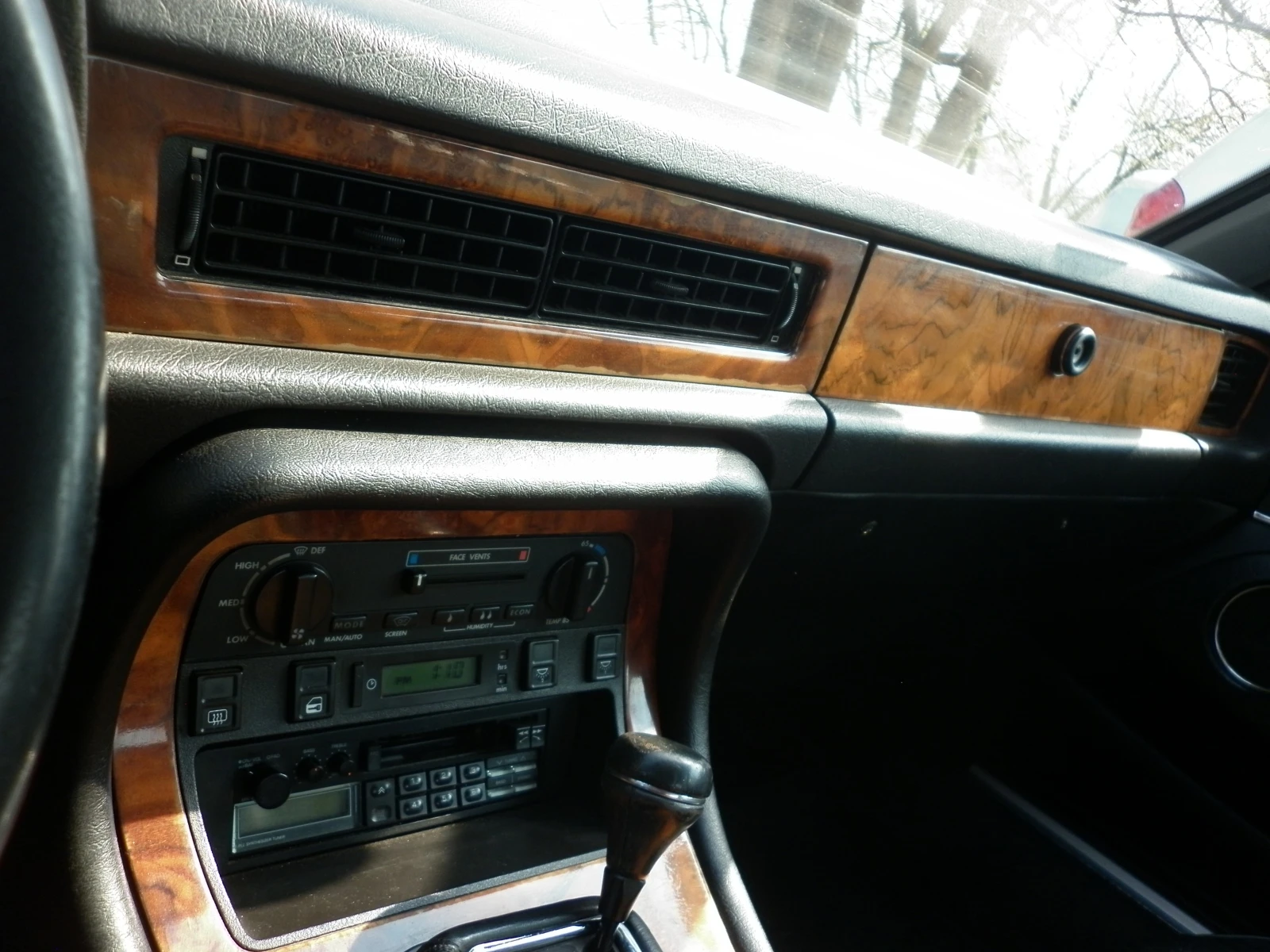 Jaguar Xj, снимка 5 - Автомобили и джипове - 53849799