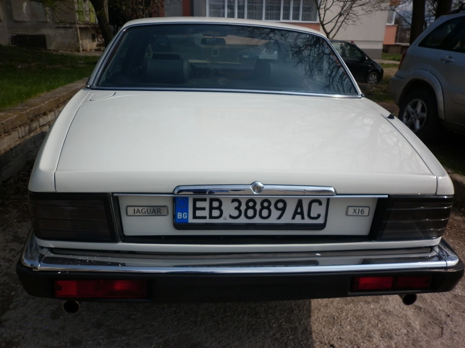 Jaguar Xj, снимка 3 - Автомобили и джипове - 53849799