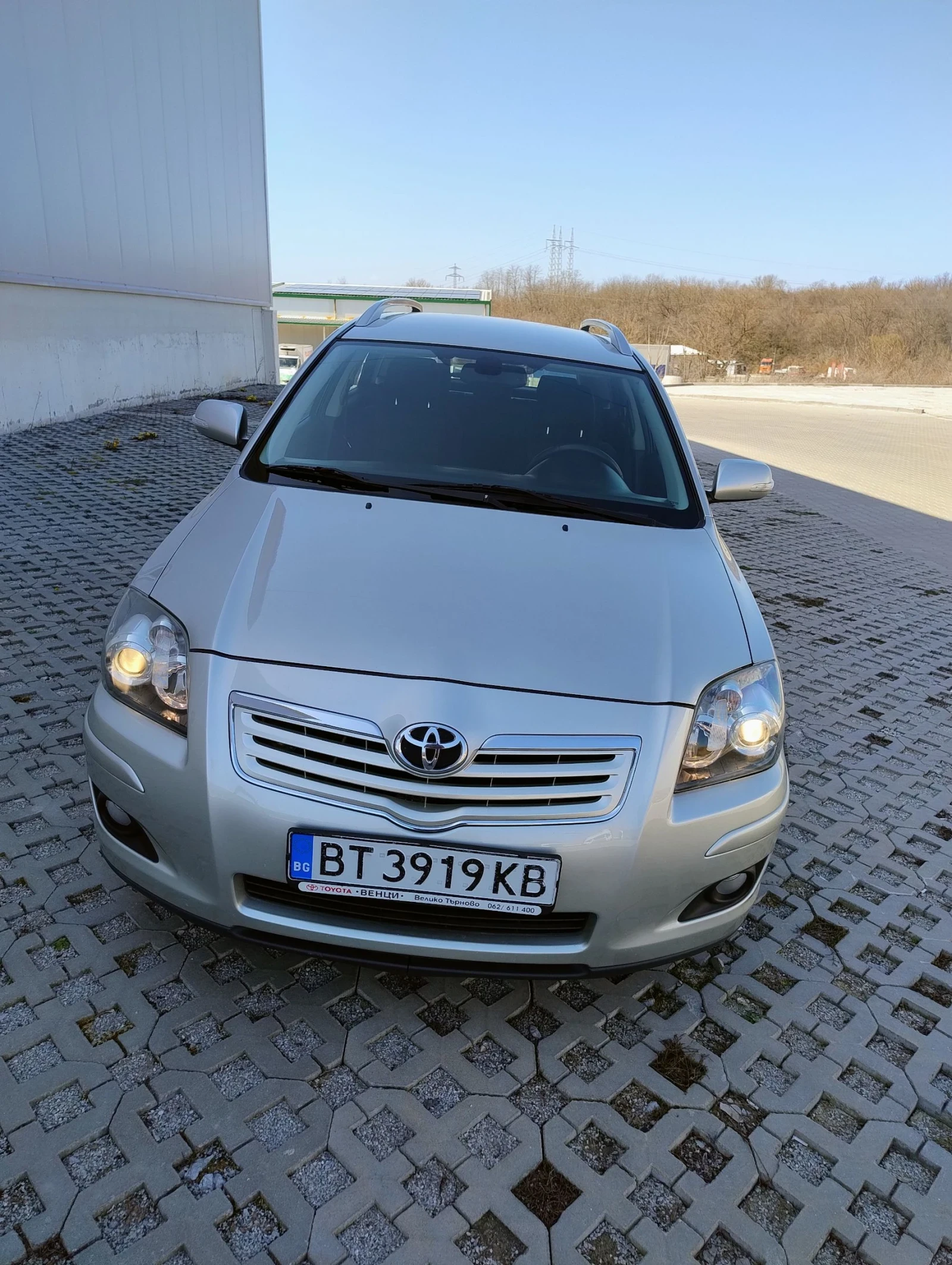 Toyota Avensis T25, снимка 4 - Автомобили и джипове - 53864548