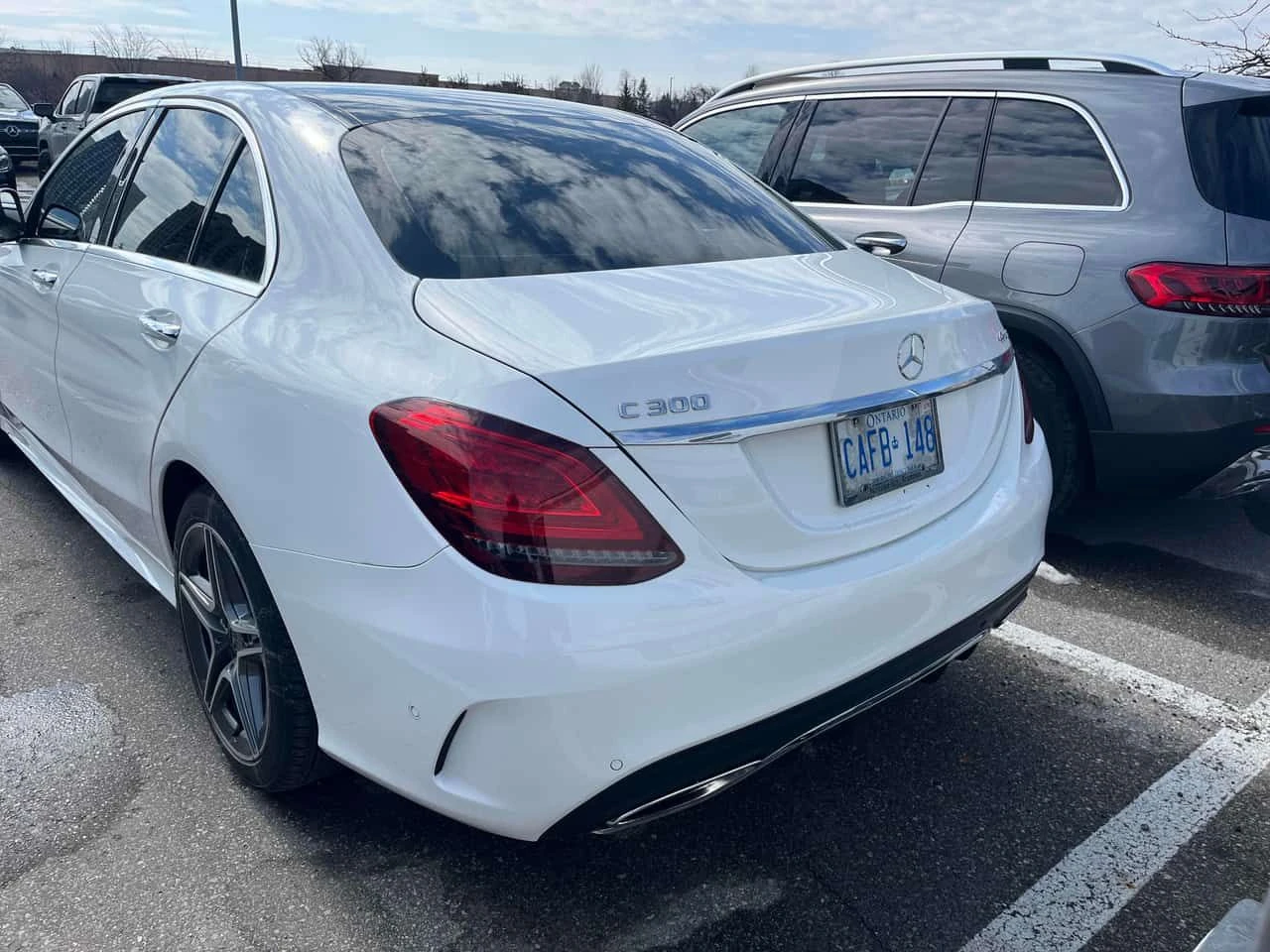 Mercedes-Benz C 300 * CARFAX * ПРЕДСТАВИТЕЛСТВО * KEYLESS, снимка 4 - Автомобили и джипове - 53910668