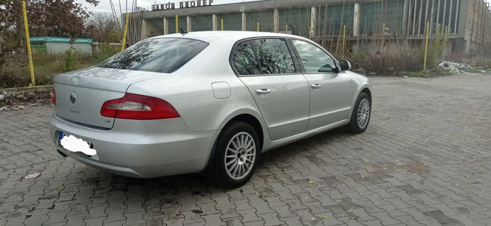 Skoda Superb 1.8 TSI, снимка 6 - Автомобили и джипове - 53932556