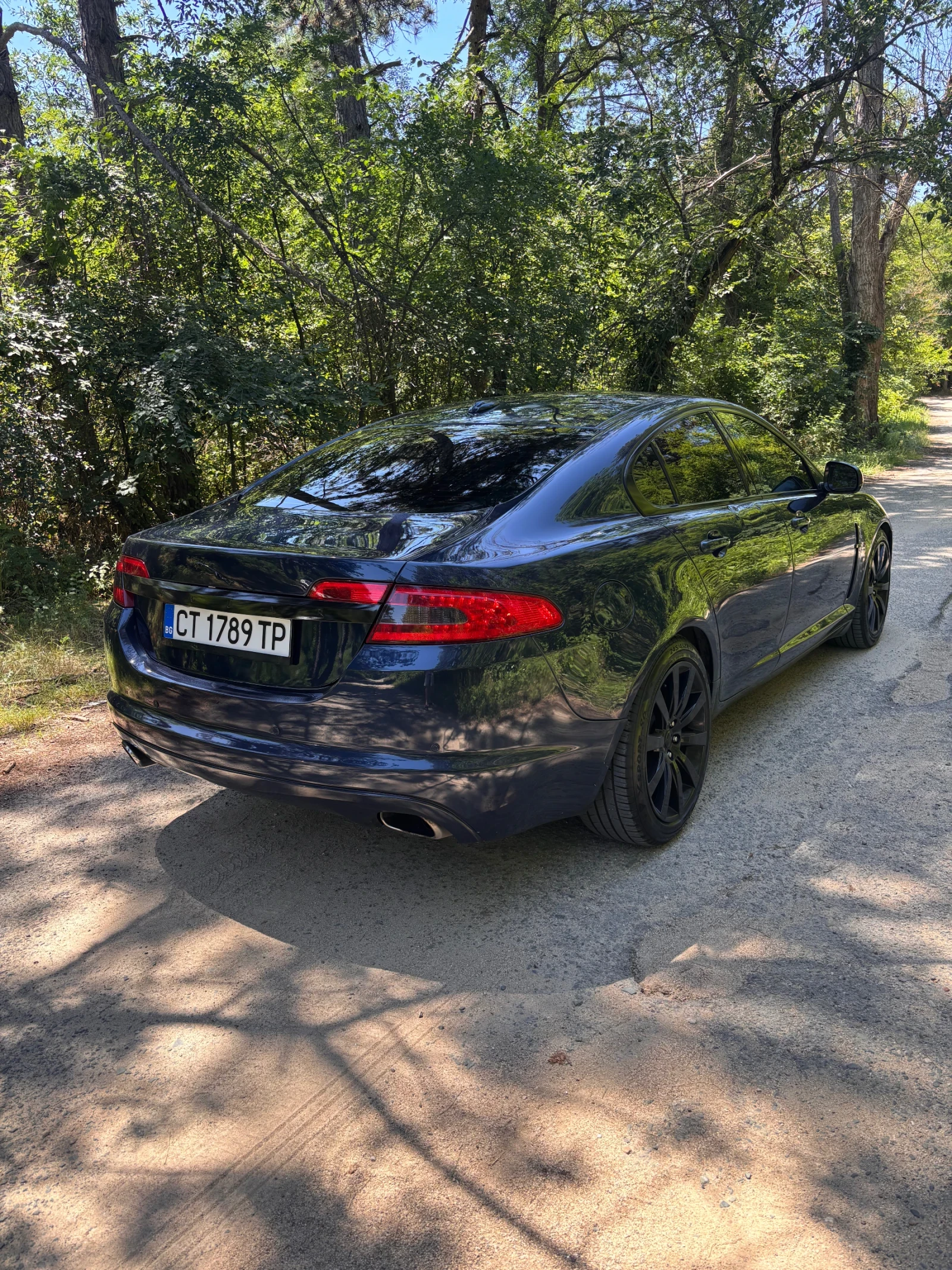 Jaguar Xf 3.0D* BiTurbo* 275к.с.* Кожа* Ксенон, снимка 6 - Автомобили и джипове - 54897396