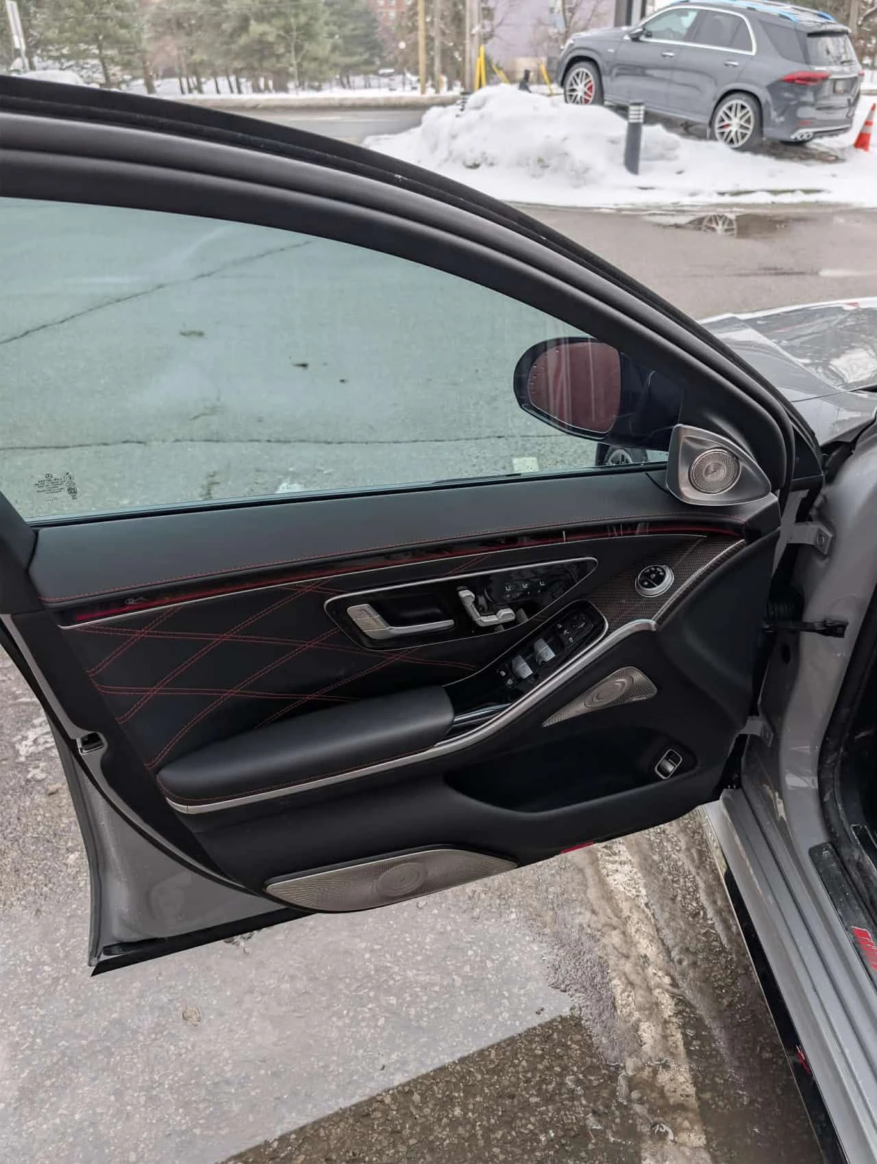 Mercedes-Benz S 63 * AMG E 4MATIC* �����* ���������* ���������*  | Mobile.bg � ����������� 9