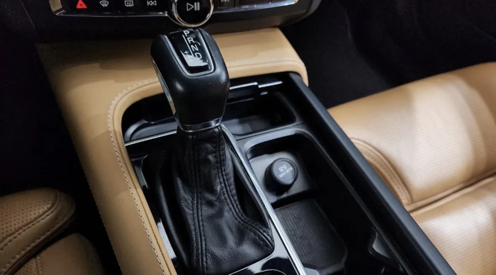 Volvo V90 Cross Country INSCRIPTION/Bowers & Wilkins/360 КАМЕРИ/FULL, снимка 8 - Автомобили и джипове - 54328957