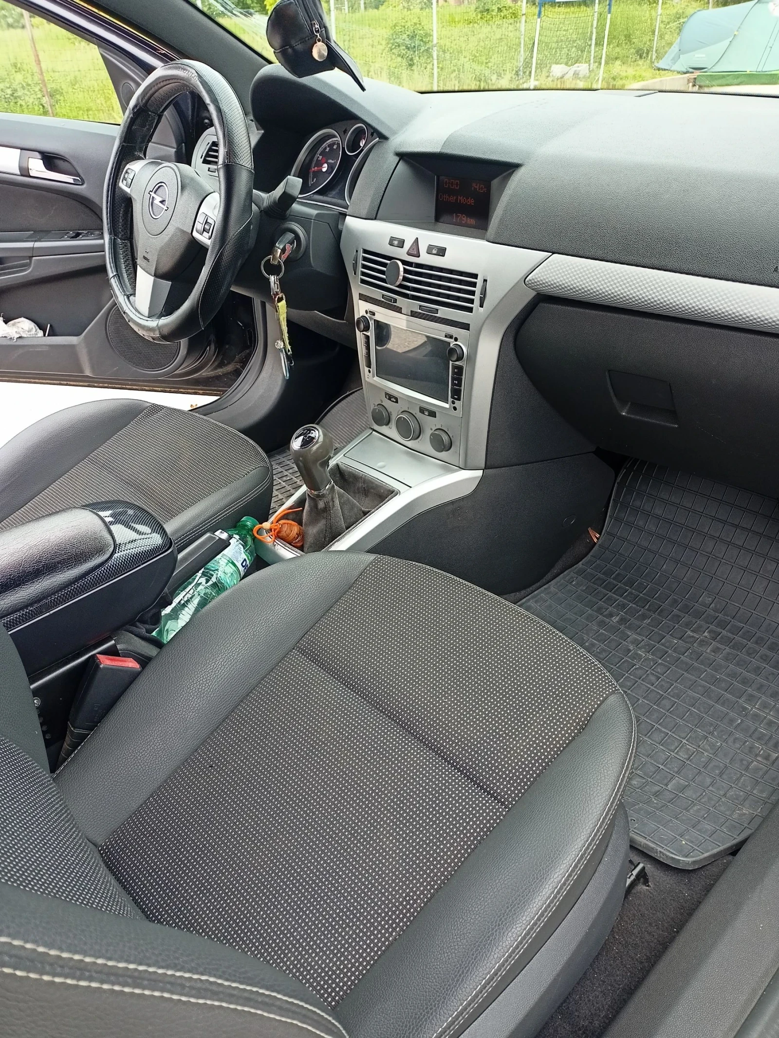 Opel Astra H, снимка 9 - Автомобили и джипове - 54610078