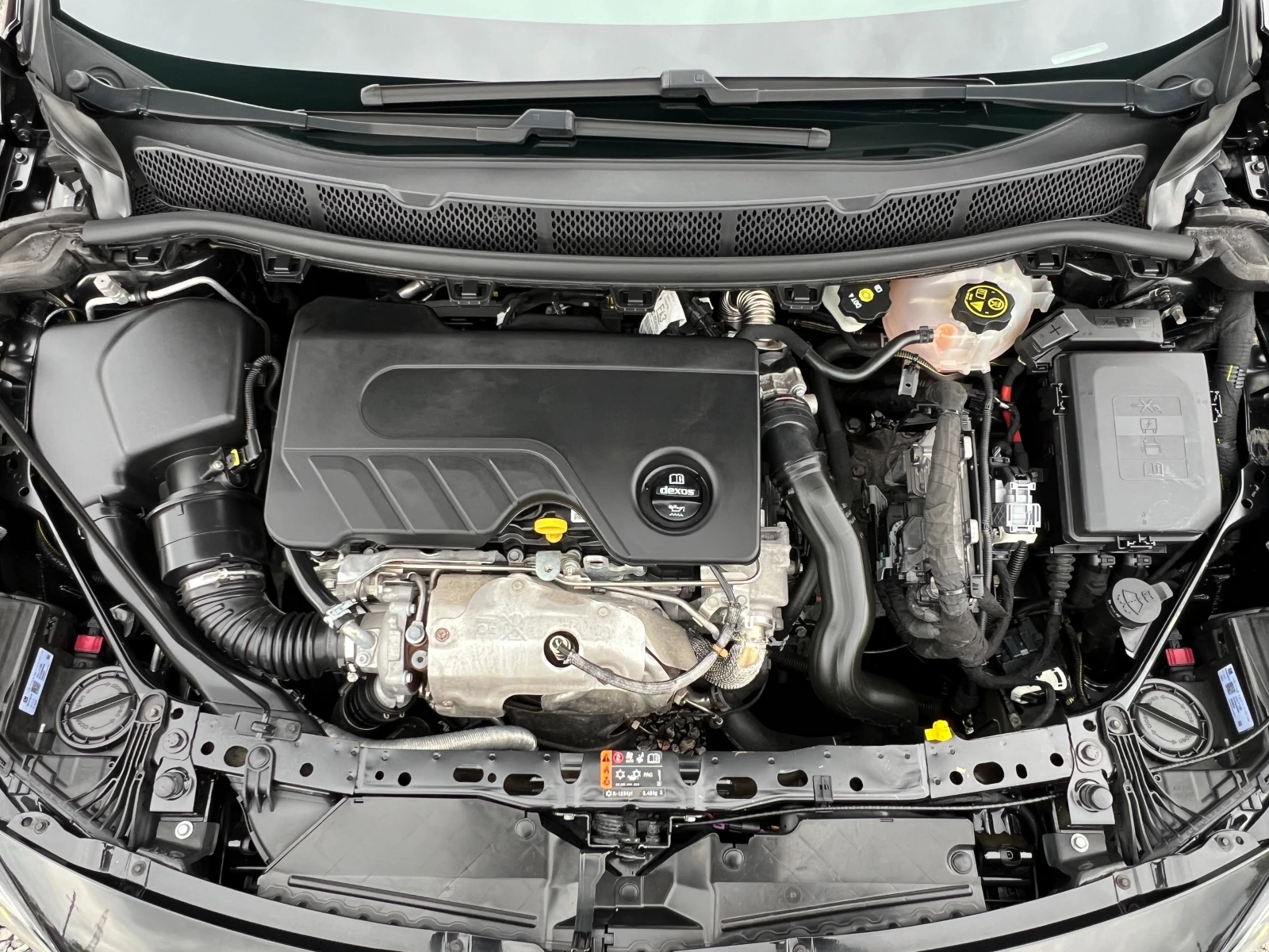 Opel Astra 1.6CDTi ОБСЛУЖЕНА/WOLBD8EG7H8042016/НАВИГАЦИЯ/PDC, снимка 9 - Автомобили и джипове - 54648665