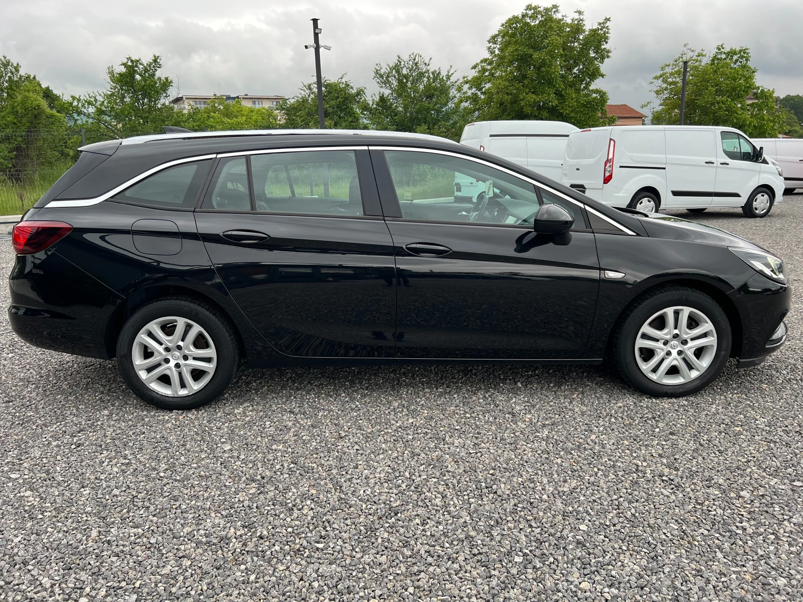 Opel Astra 1.6CDTi ОБСЛУЖЕНА/WOLBD8EG7H8042016/НАВИГАЦИЯ/PDC, снимка 5 - Автомобили и джипове - 54648665
