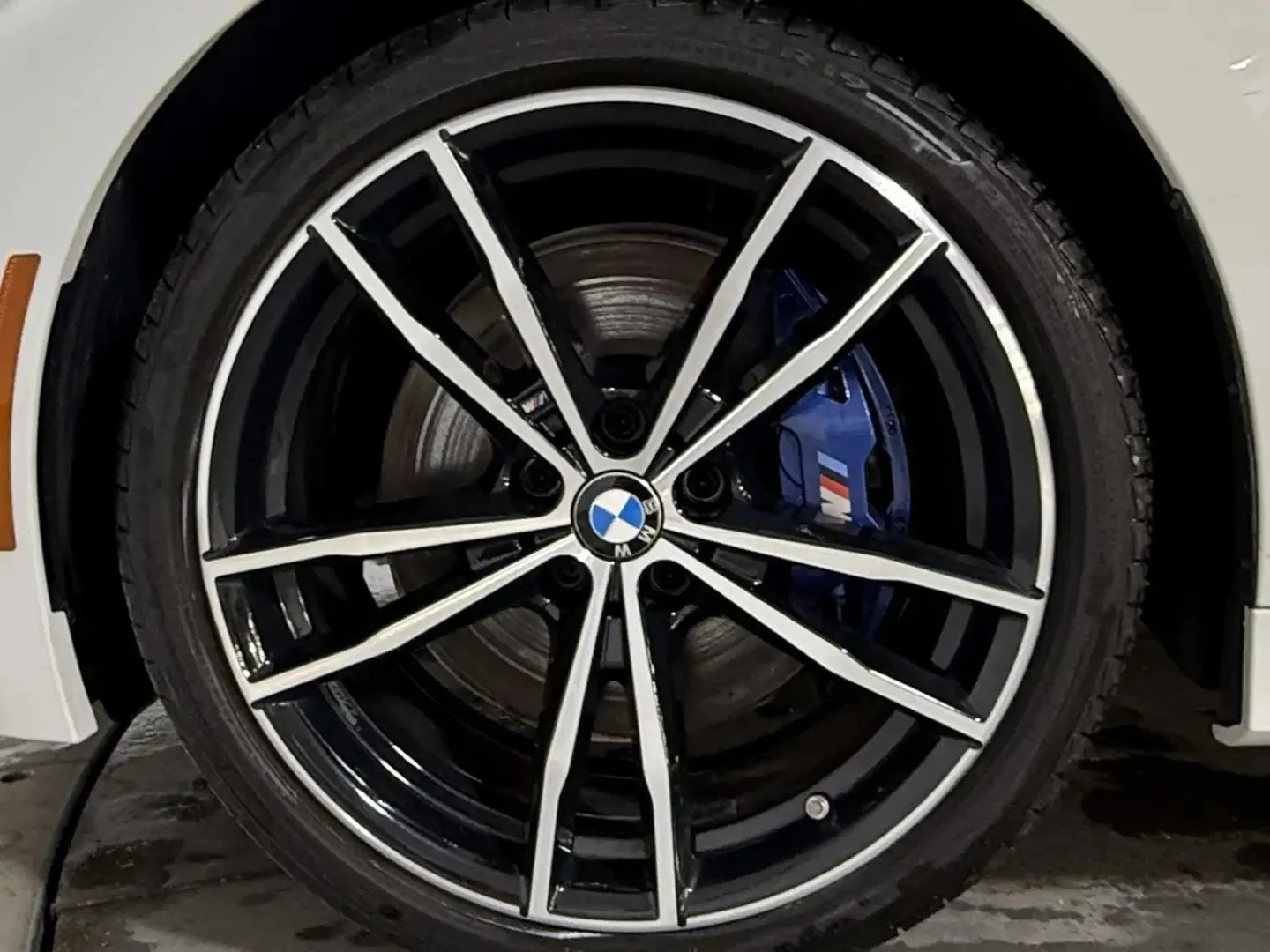 BMW 330 xDrive M Sport Premium ЦЕНА ДО БЪЛГАРИЯ АВТОКРЕДИТ, снимка 5 - Автомобили и джипове - 55465433