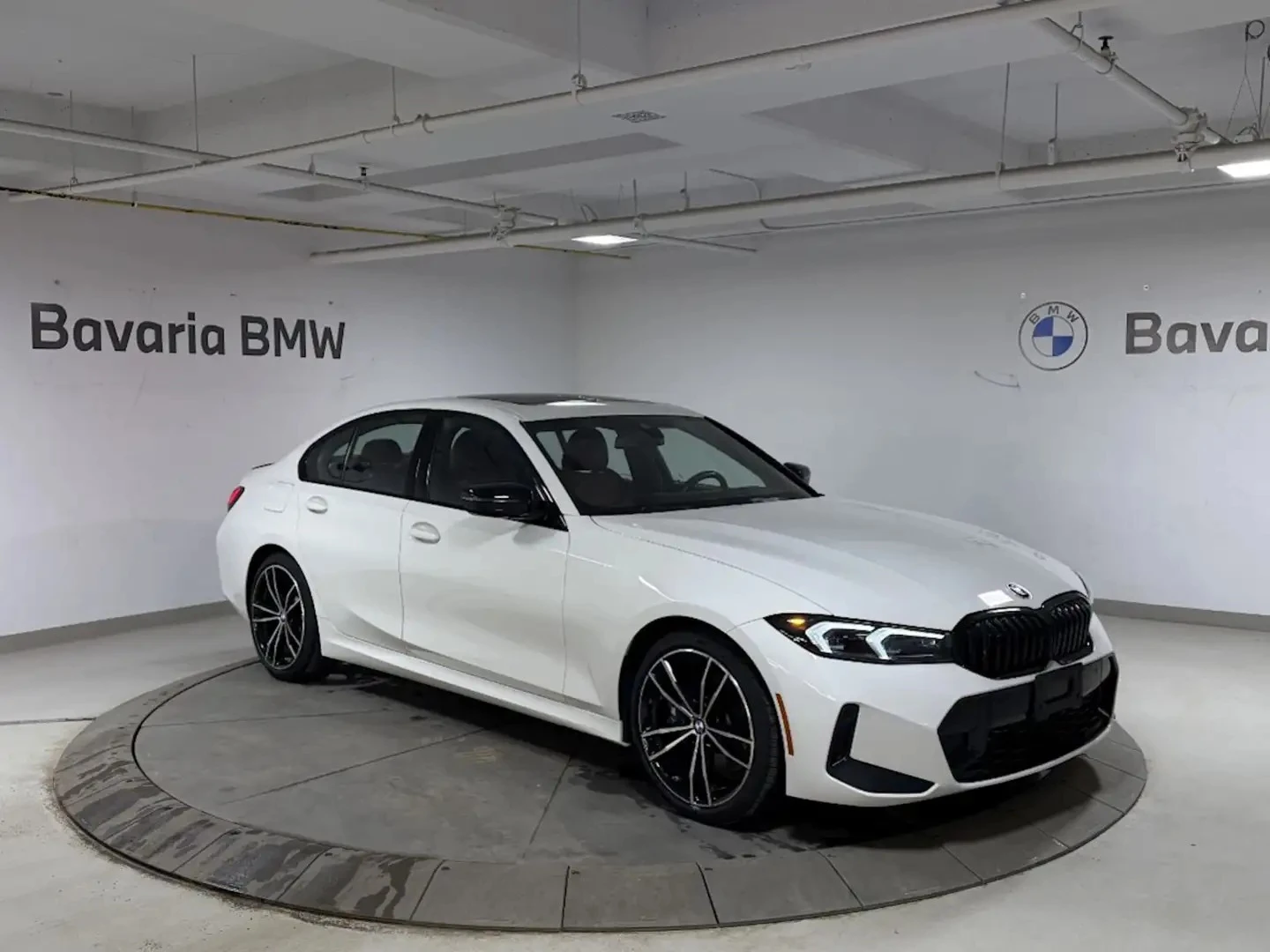 BMW 330 xDrive M Sport Premium ЦЕНА ДО БЪЛГАРИЯ АВТОКРЕДИТ, снимка 4 - Автомобили и джипове - 55465433