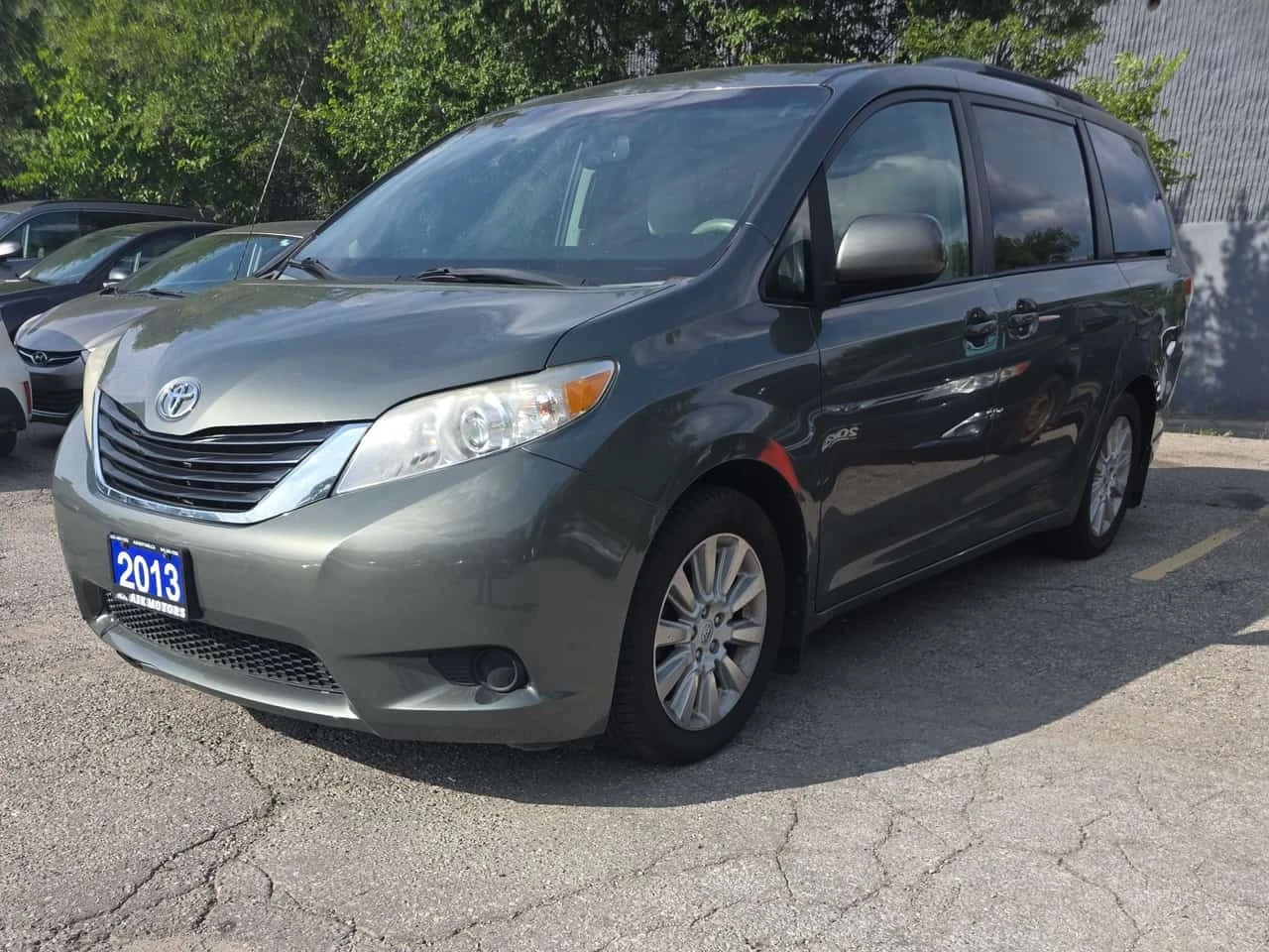 Toyota Sienna * LE * АВТОКРЕДИТ БЕЗ ПЪРВОНАЧАЛНА ВНОСКА* 