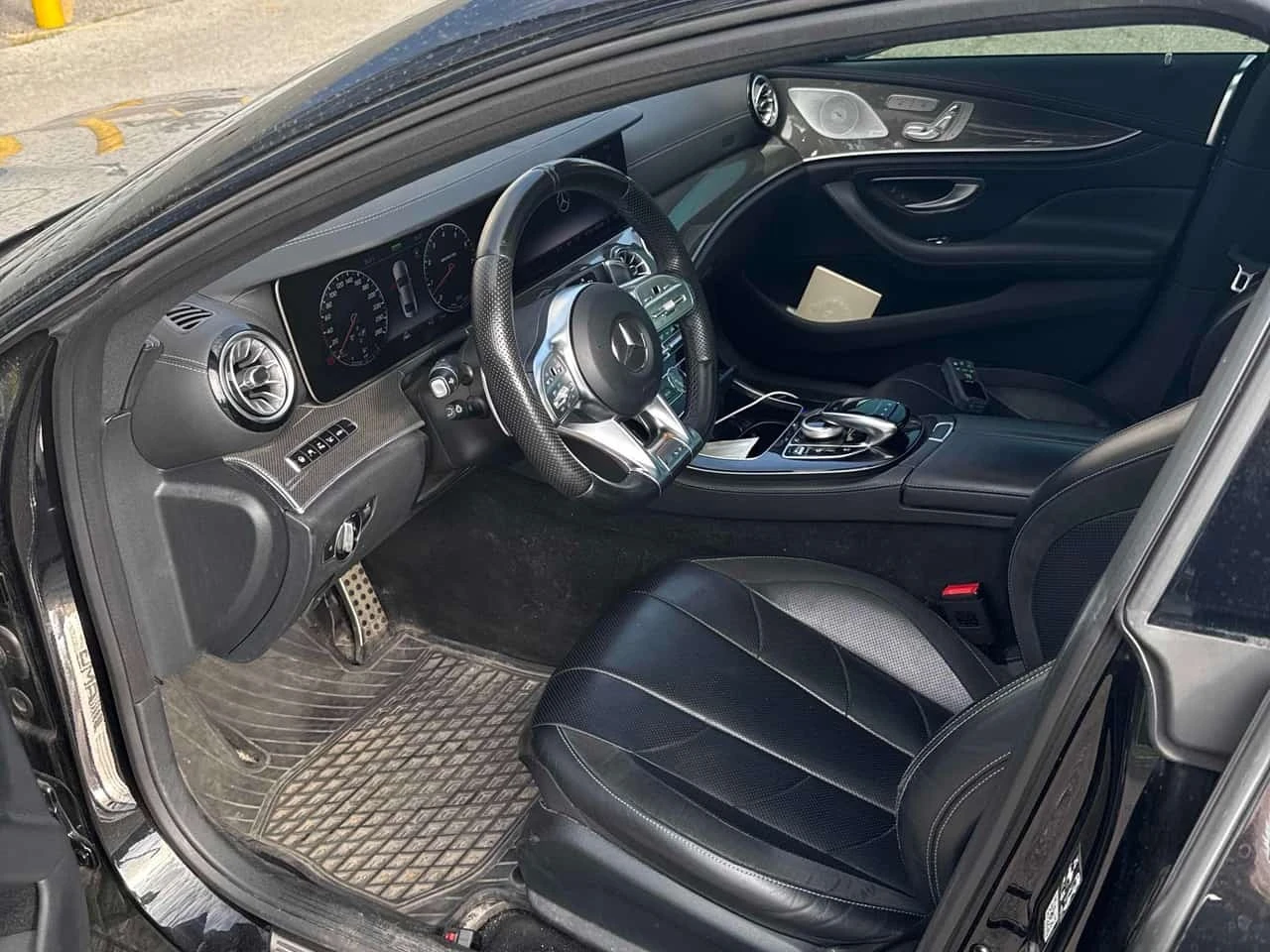 Mercedes-Benz CLS AMG 53  CARFAX, снимка 5 - Автомобили и джипове - 55770150