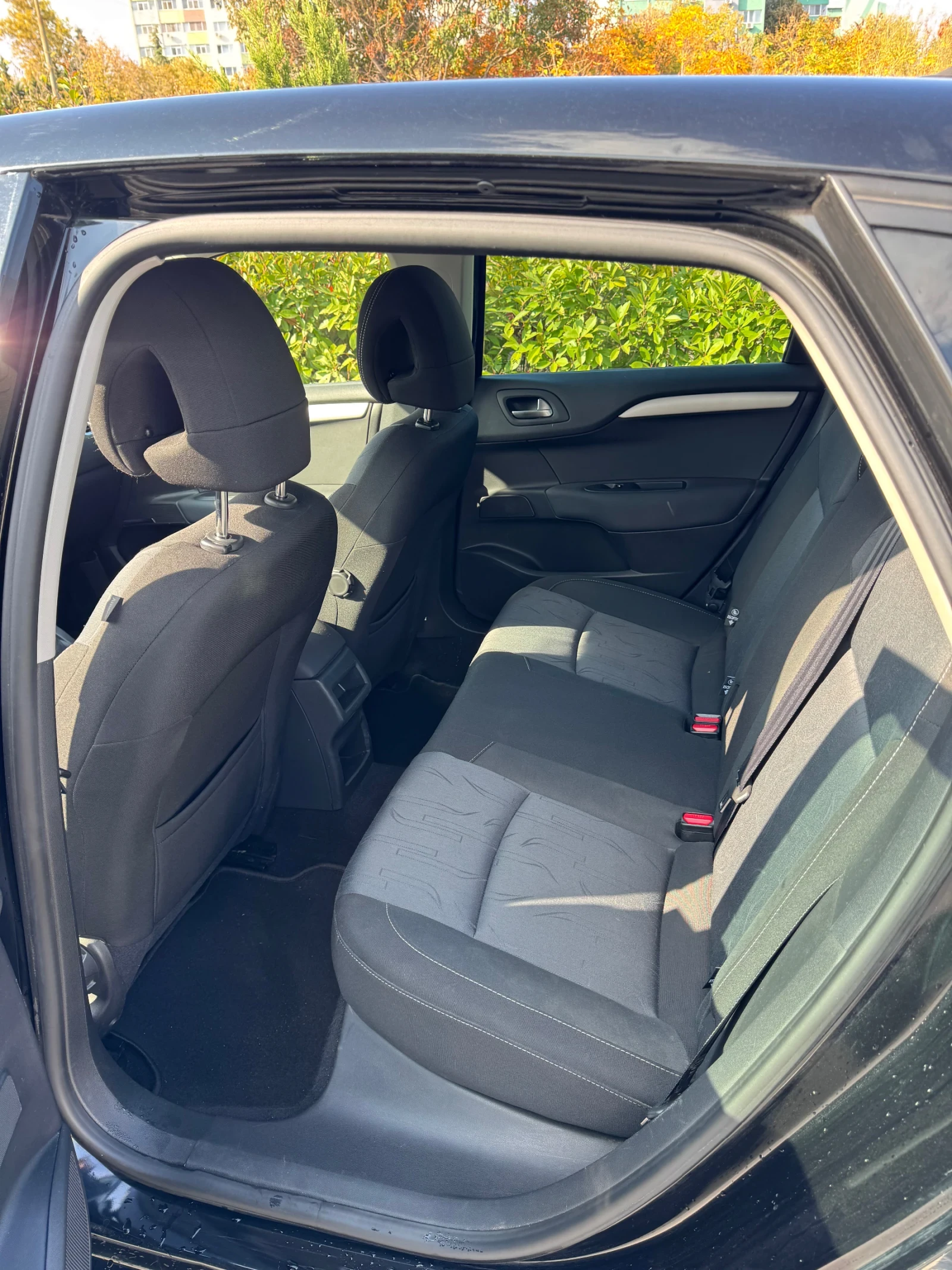 Citroen C4, снимка 8 - Автомобили и джипове - 56462877