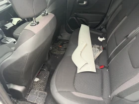 Jeep Renegade 1.3, снимка 8