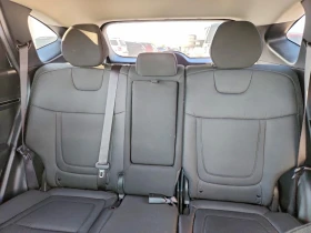 Hyundai Tucson Se, снимка 10