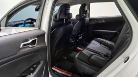 Kia Sportage 1.6 Turbo 4WD Signature | HUD | 360  | Memory, снимка 11