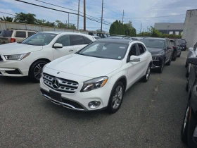 Mercedes-Benz GLA 250 4MATIC !Клип на Мотора!Фиксирана цена!