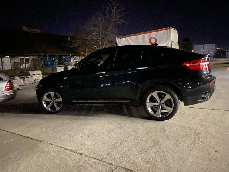 BMW X6, снимка 11 - Автомобили и джипове - 48621608