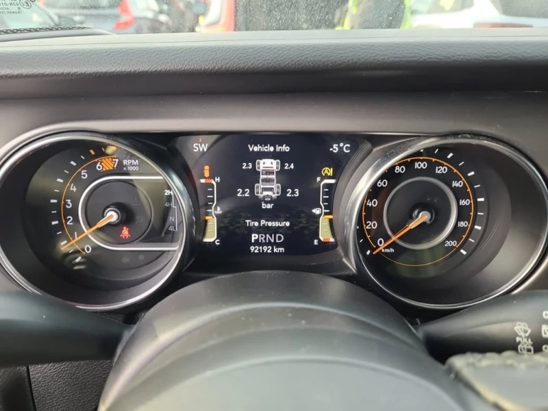 Jeep Wrangler 2021 Unlimited Sport * CARFAX * БЕЗ ПЪРВОНАЧАЛНА, снимка 8 - Автомобили и джипове - 52943525