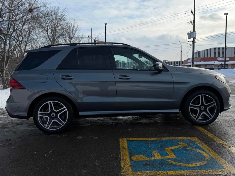 Mercedes-Benz GLE * 400 * CARFAX * БЕЗ ПЪРВОНАЧАЛНА ВНОСКА, снимка 3 - Автомобили и джипове - 53265192